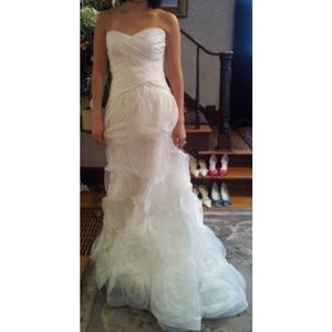 Monique Lhuillier Shelby Wedding Dress